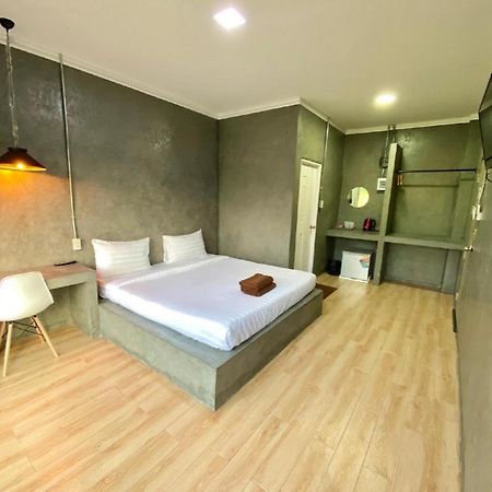 Boxotel Ban Nong Chik  Exterior photo